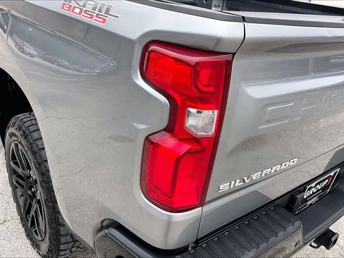 Used 2024 Chevrolet Silverado 1500 LT Trail Boss w/ Convenience Package II AWD/4WD image 28