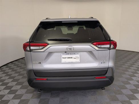 New 2025 Toyota RAV4 LE image 6
