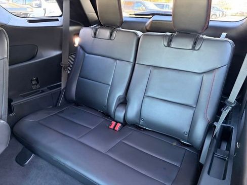 Certified 2022 Ford Explorer ST-Line w/ Class IV Trailer Tow Package image 15