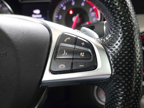 Used 2015 Mercedes-Benz CLA 250 4MATIC image 27