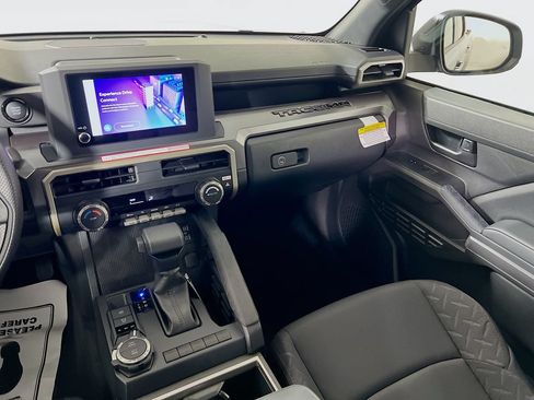 New 2026 Toyota Tacoma SR5 AWD/4WD image 18