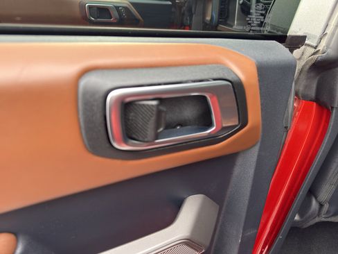 Used 2022 Ford Bronco Outer Banks image 31