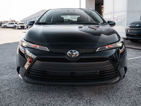 New 2026 Toyota Corolla LE image 2