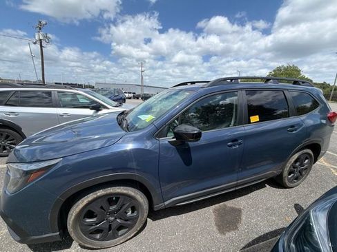 Used 2024 Subaru Ascent Onyx Edition AWD/4WD image 7