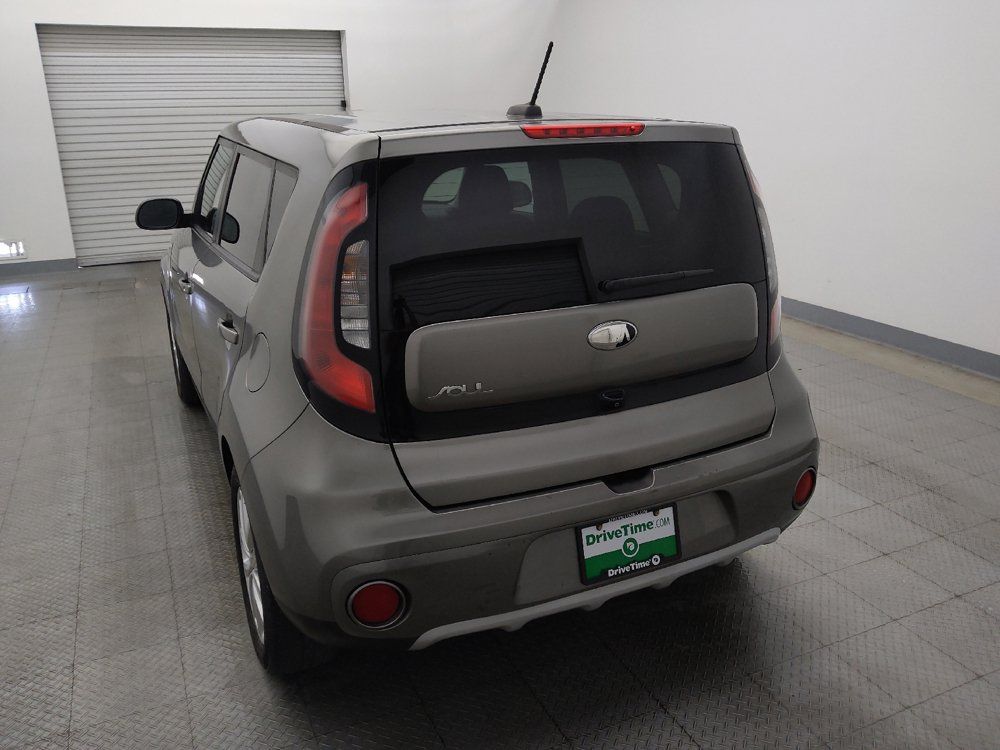 Used 2019 Kia Soul + FWD image 6
