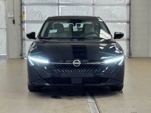 New 2026 Nissan Sentra SL w/ Floor Mat Package FWD image 2