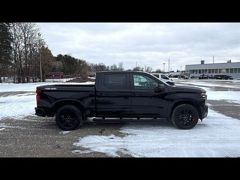 Certified 2022 Chevrolet Silverado 1500 RST w/ Redline Edition image 6