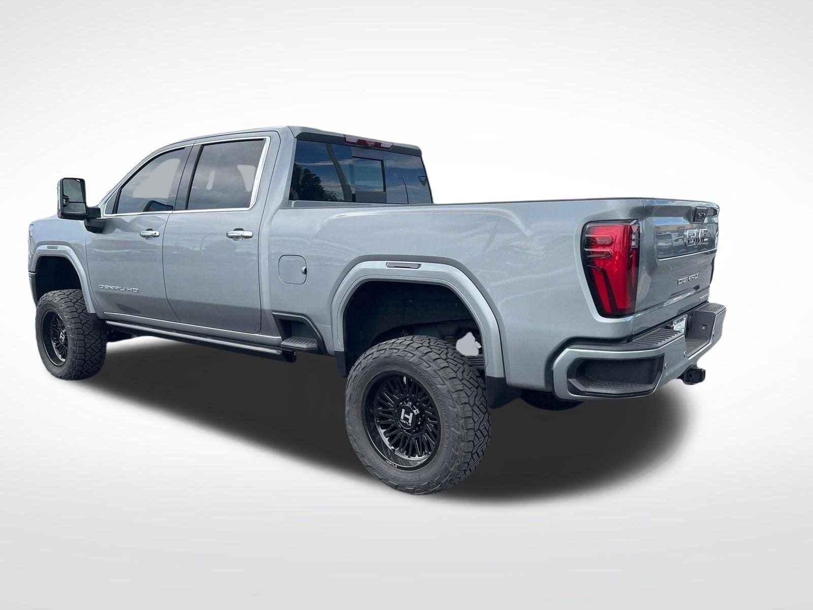 Used 2025 GMC Sierra 2500 Denali Ultimate AWD/4WD image 8