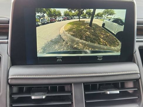 Used 2022 Chevrolet Tahoe Premier w/ Texas Edition RWD image 20