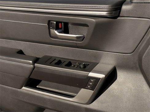 Used 2024 Toyota Tundra Platinum image 24