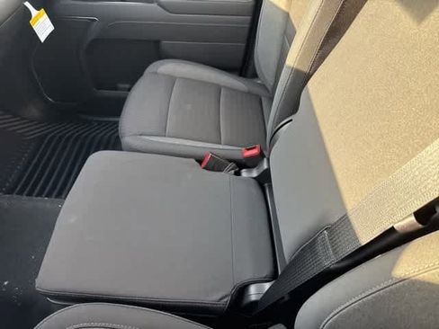 New 2026 GMC Sierra 3500 SLE w/ SLE Convenience Package image 21