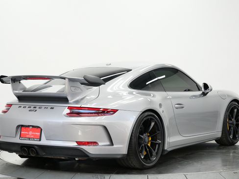 Used 2018 Porsche 911 GT3 RWD image 9