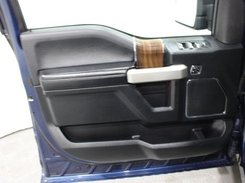 Used 2016 Ford F150 Lariat AWD/4WD image 6