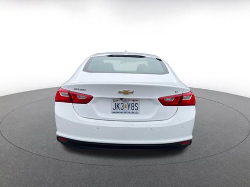 Used 2024 Chevrolet Malibu LT image 6