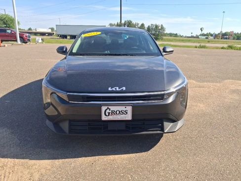 Used 2025 Kia K4 FWD image 3