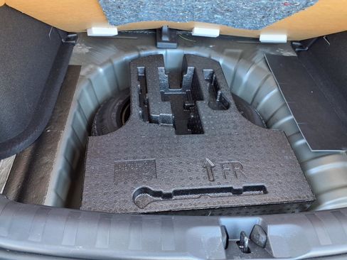 Used 2025 Nissan Kicks Play S image 24