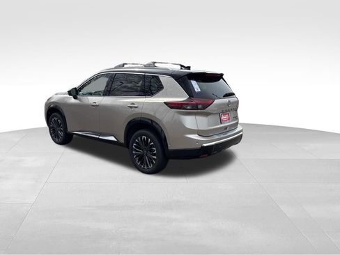 New 2026 Nissan Rogue Platinum w/ Platinum Premium Package image 2