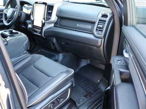 Used 2025 RAM 1500 Laramie AWD/4WD image 51