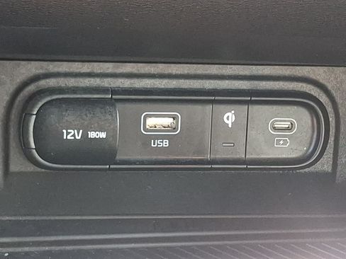 Used 2023 Kia Sportage EX AWD/4WD image 25