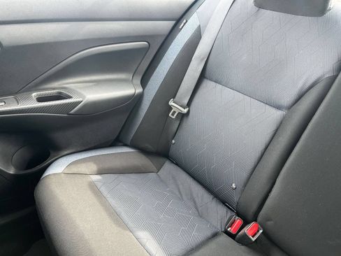 Used 2025 Nissan Versa SV FWD image 44