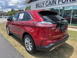 Used 2024 Ford Edge Titanium image 2