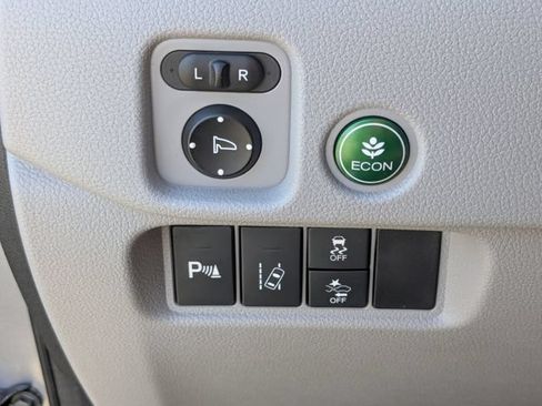 Used 2016 Honda Pilot Elite image 13