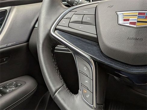 Certified 2024 Cadillac XT5 Premium Luxury w/ LPO, Floor Liner Package image 12
