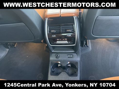 Used 2020 BMW X7 xDrive40i w/ M Sport Package AWD/4WD image 23