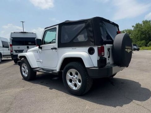 Used 2013 Jeep Wrangler Sahara w/ Connectivity Group AWD/4WD image 6