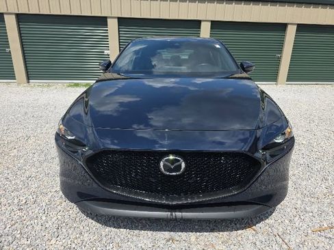 Used 2023 MAZDA MAZDA3 s FWD image 8