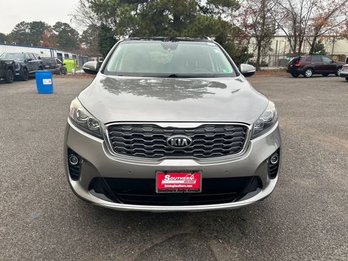Used 2019 Kia Sorento EX w/ EX Touring Package image 1