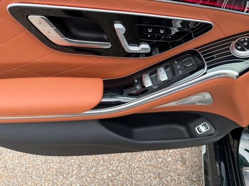 New 2026 Mercedes-Benz S 580 4MATIC Sedan image 16
