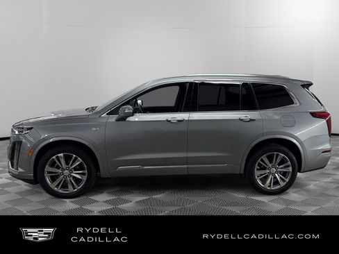 Certified 2024 Cadillac XT6 Premium Luxury AWD/4WD image 2