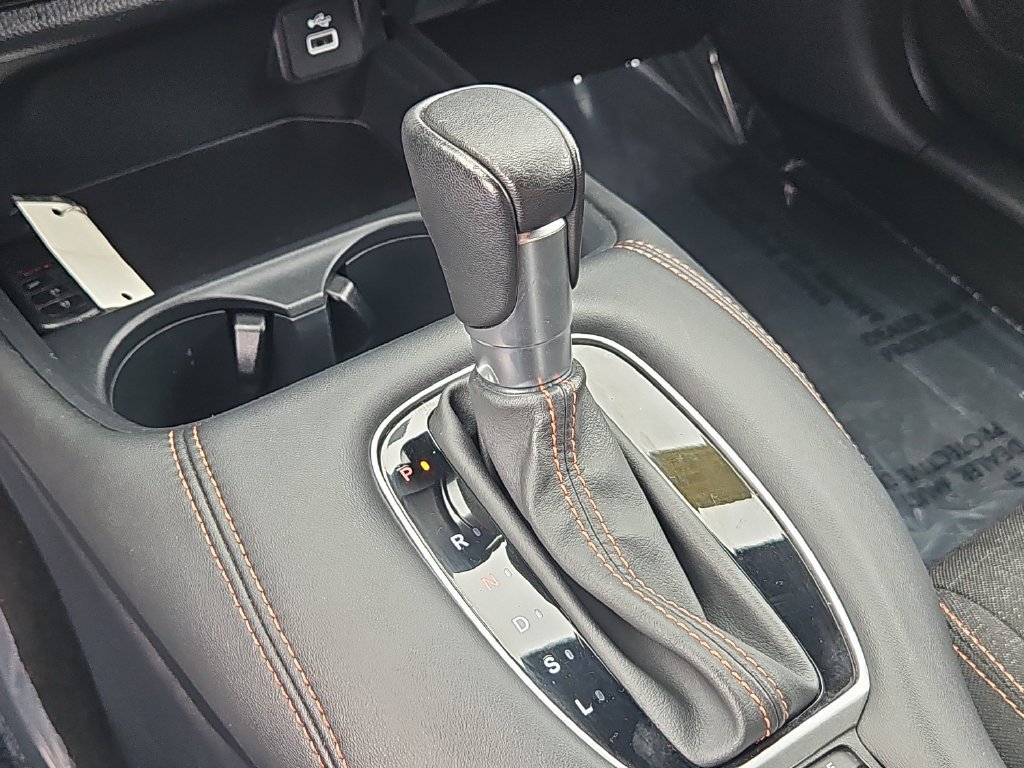 Certified 2025 Honda HR-V Sport image 24