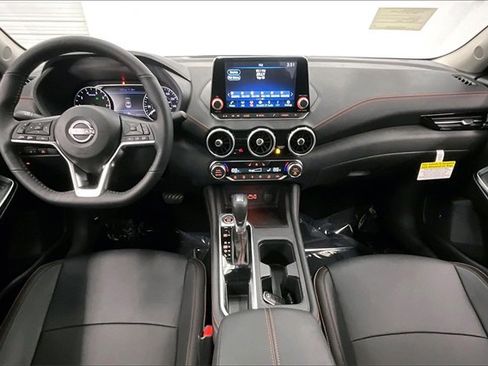 New 2025 Nissan Sentra SR w/ SR Premium Package image 5