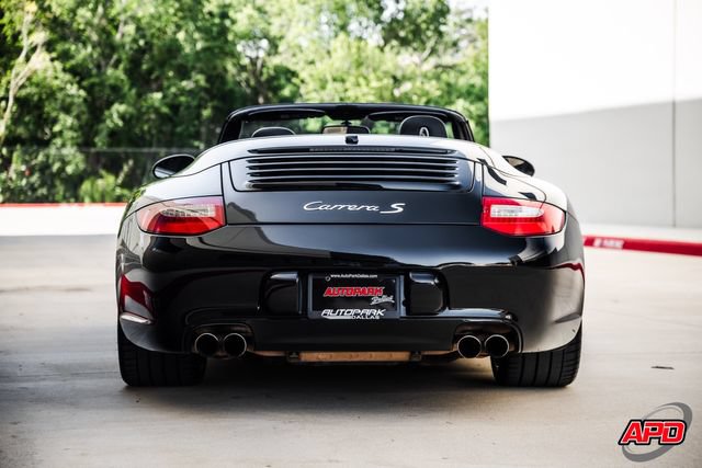 Used 2009 Porsche 911 Carrera S RWD image 16
