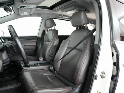 Used 2018 Honda Odyssey EX-L image 48