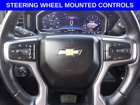 Used 2024 Chevrolet Silverado 1500 LT w/ Z71 Off-Road Package AWD/4WD image 11