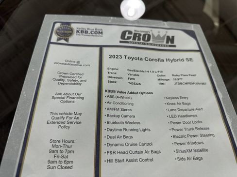 Used 2023 Toyota Corolla SE image 40