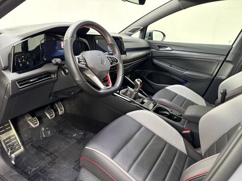 Used 2023 Volkswagen GTI Autobahn FWD image 4
