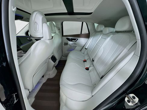 Used 2023 Mercedes-Benz EQE 350+ SUV image 27