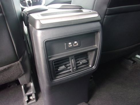 Used 2023 Nissan Murano SV image 21