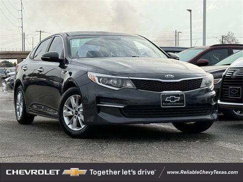 Used 2016 Kia Optima LX image 2
