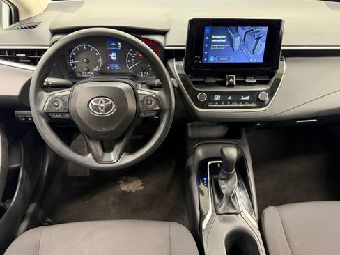 Used 2024 Toyota Corolla LE FWD image 24