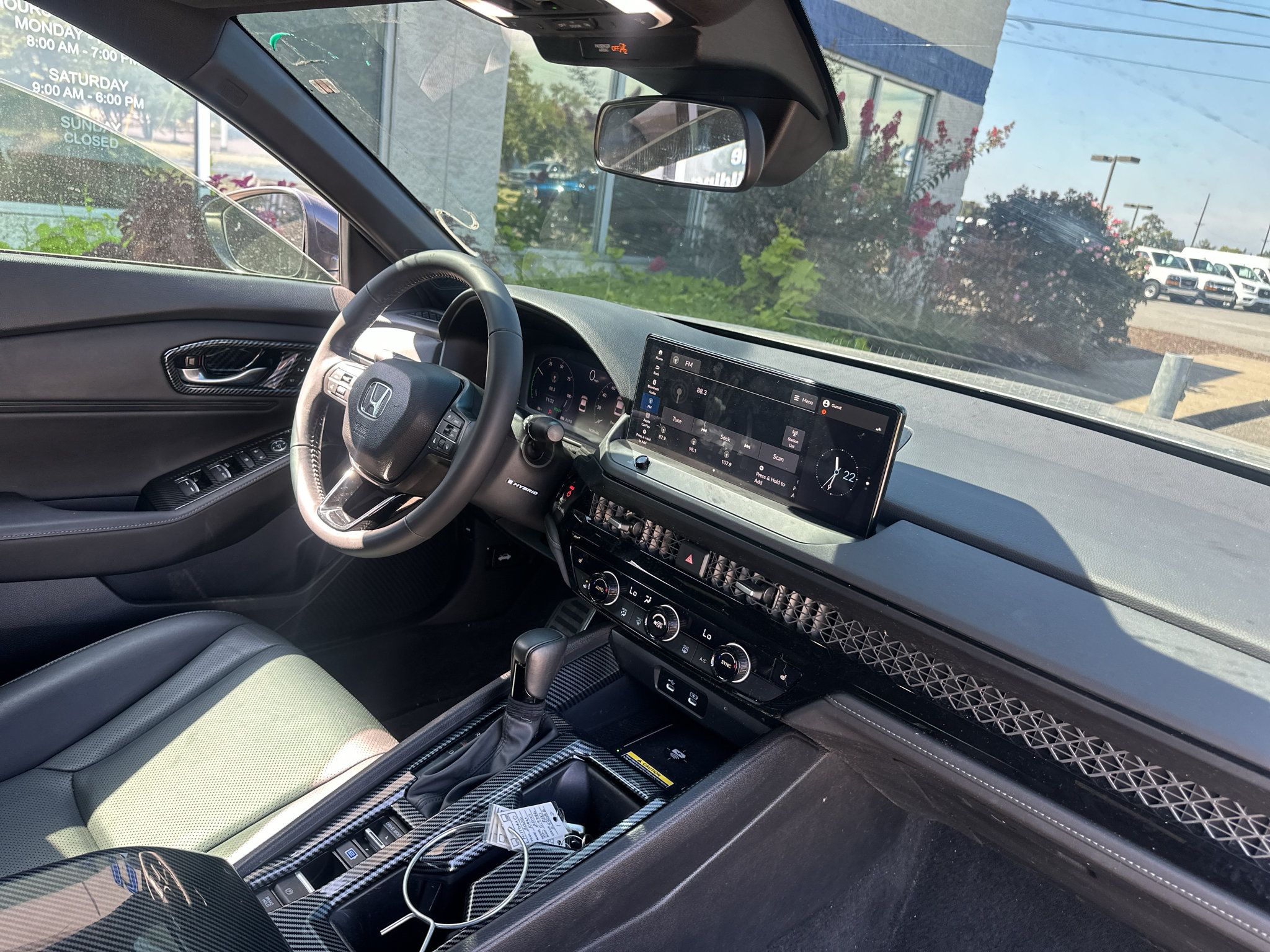 Used 2025 Honda Accord Sport image 11