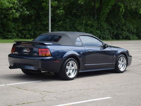 Used 2001 Ford Mustang Cobra RWD image 22
