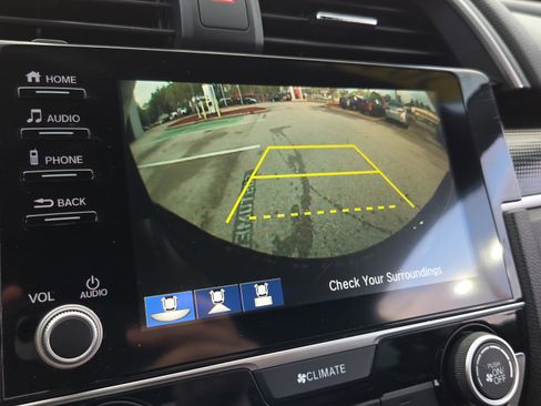 Used 2020 Honda Civic Sport image 23