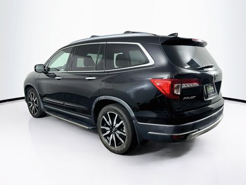 Used 2021 Honda Pilot Touring image 5