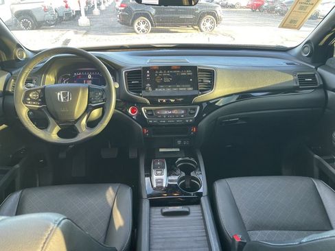 Used 2022 Honda Passport Elite image 14