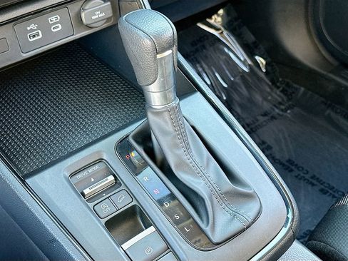 Used 2024 Honda CR-V EX image 16